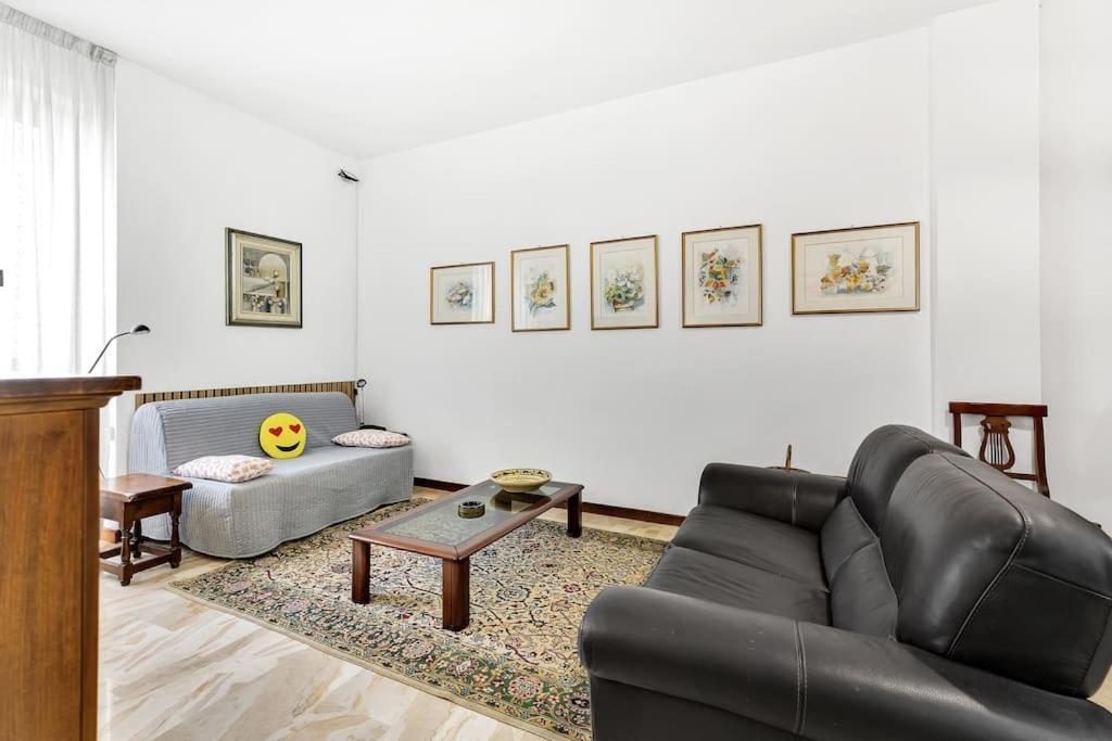 Alessia'S Flat - Sesto Apartment Sesto San Giovanni Exterior photo